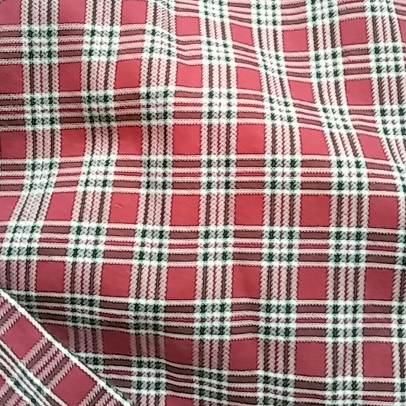 Van Heusen traveler plaid shirt - Picture 2 of 3